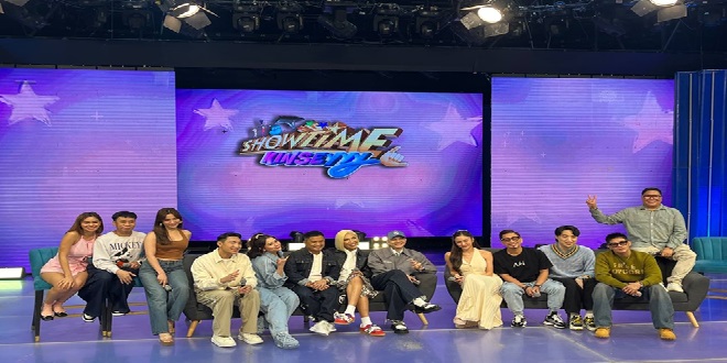 IT'S SHOWTIME HOSTS